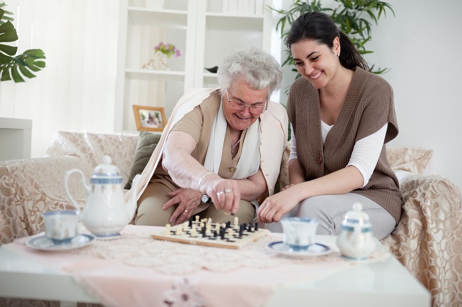 activities-to-help-seniors-promote-their-mental-health-at-home